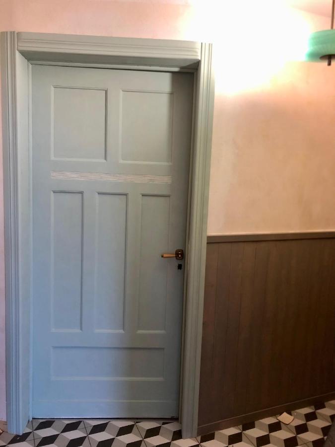 Sentymenty - Apartamenty W Kamienicy Na Mickiewicza Stary Toruń Екстериор снимка